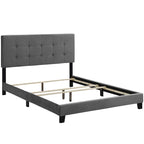 Letto matrimoniale Belimanastir in velluto imbottito