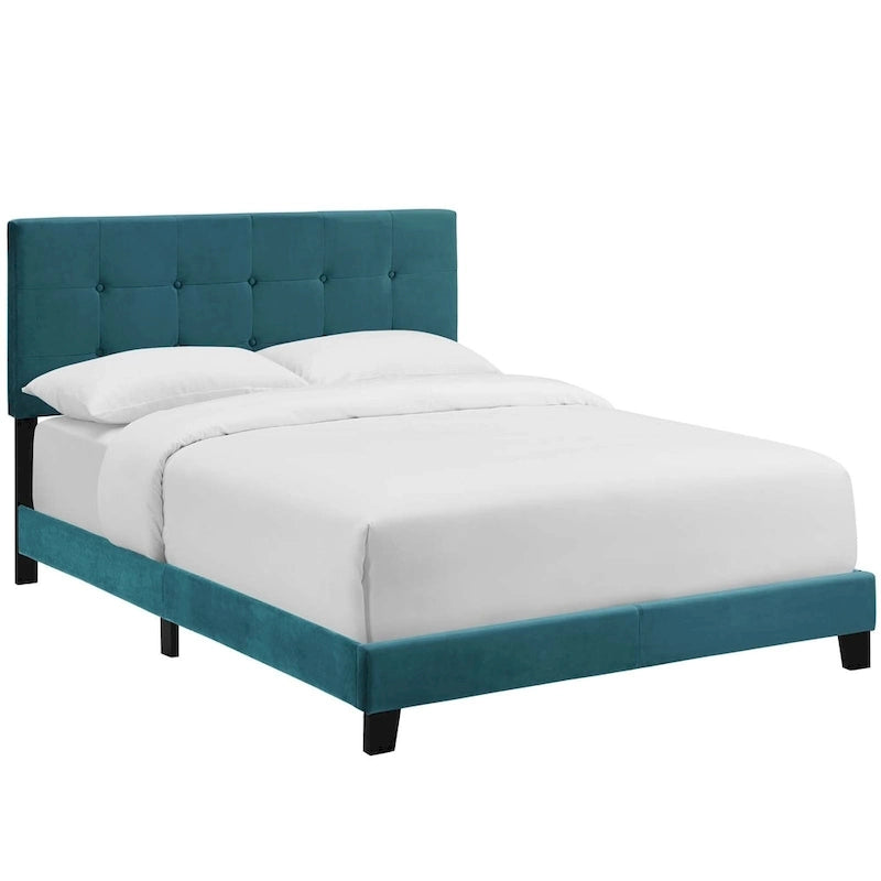 Letto matrimoniale Belimanastir in velluto imbottito